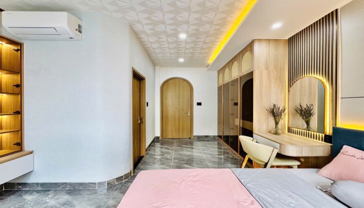 SIÊU PHẨM SMART HOME 5 TẦNG,  GÒ VẤ, CÓ THANG MÁY, XE HƠI NGỦ TRONG NHÀ. NHÀ MỚI ĐẸP KHÔNG TỲ VÉT. GIÁ CHỈ NHỈNH 10 TỶ